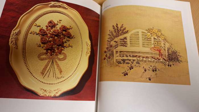 Creative Ribbon Embroidery : Salli van Rensburg  (Paperback)
