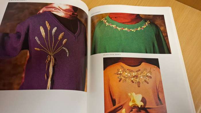 Creative Ribbon Embroidery : Salli van Rensburg  (Paperback)