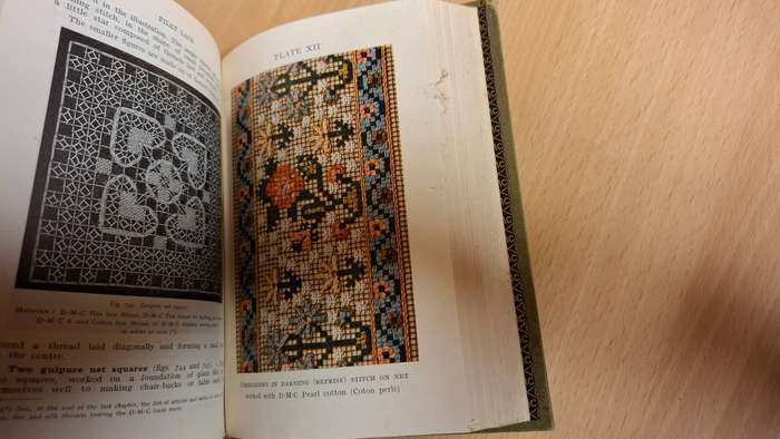 Encyclopedia of Needlework by TH. De Dillmont  (Hardcover)