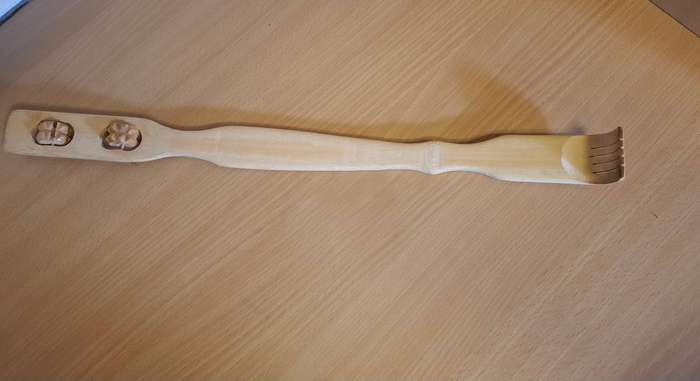 Wooden Back Scratcher - 45cm