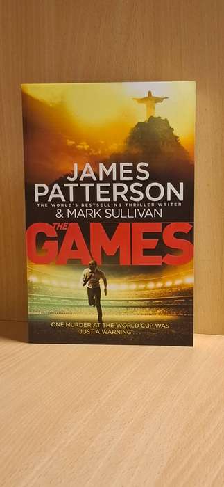 The Games: James Patterson (Large Paperback)  NEW CONDITION