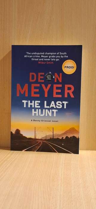The Last Hunt : Deon Meyer  (Large Paperback)