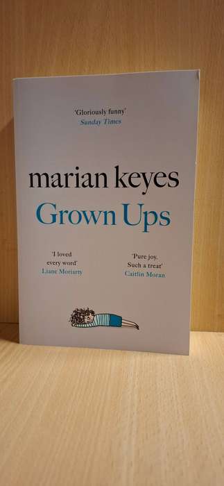 Grown Ups : Marian Keyes  (Large Paperback)