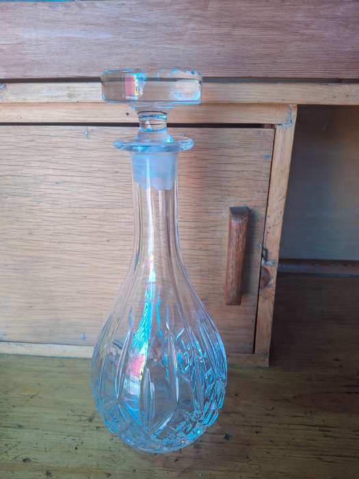 Rock crystal decanter