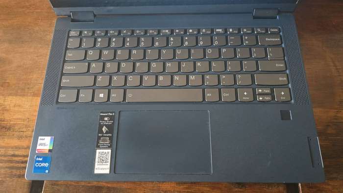 Lenovo Ideapad flex 5 14itl05, Intel 11th Gen i5, 8gb RAM, 512gb NVME