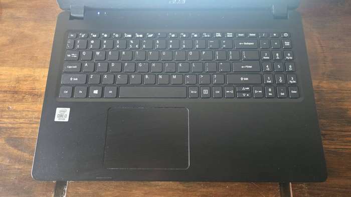 Acer Aspire a315-56, 10th Gen i3, 256gb nvme + 1tb hdd