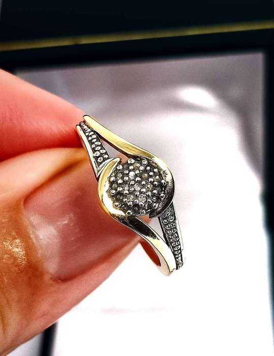 9ct Yellow Gold and Sterling Silver Diamond Ring