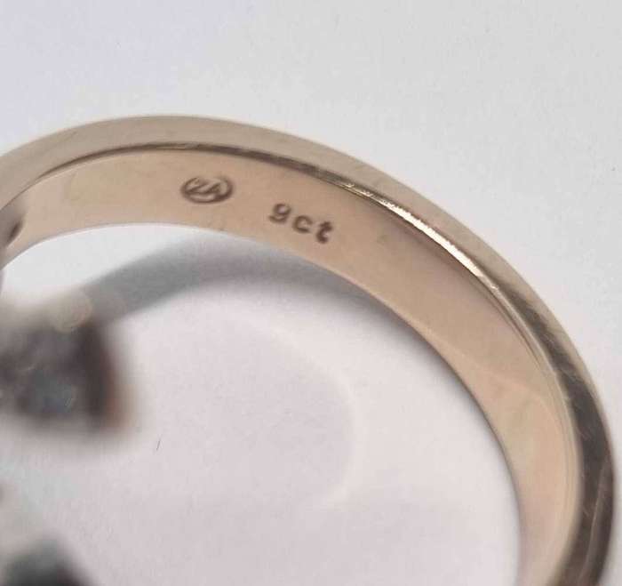 9ct Gold Diamond Ring
