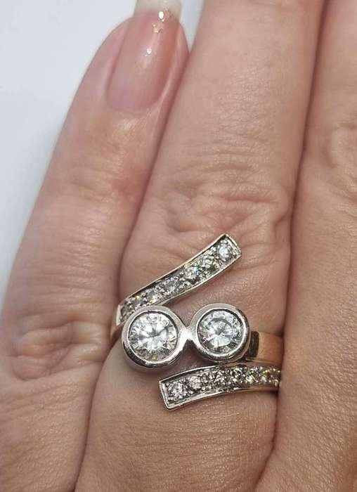 9ct Gold Diamond Ring