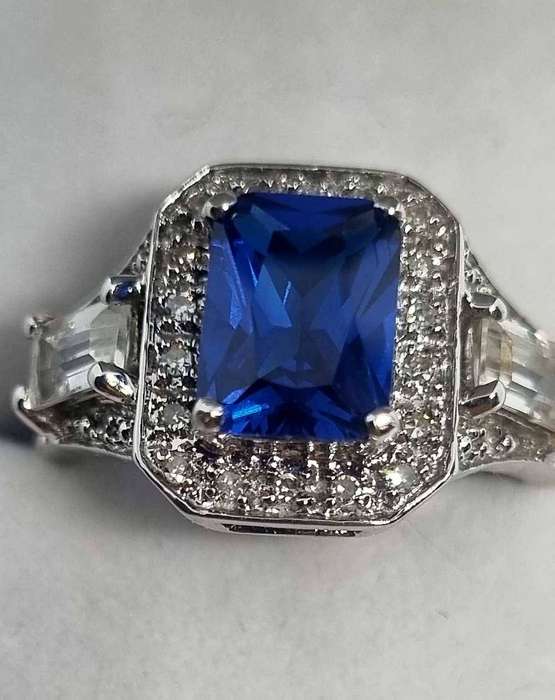 9ct White Gold Cubic Zirconia and Diamond Ring