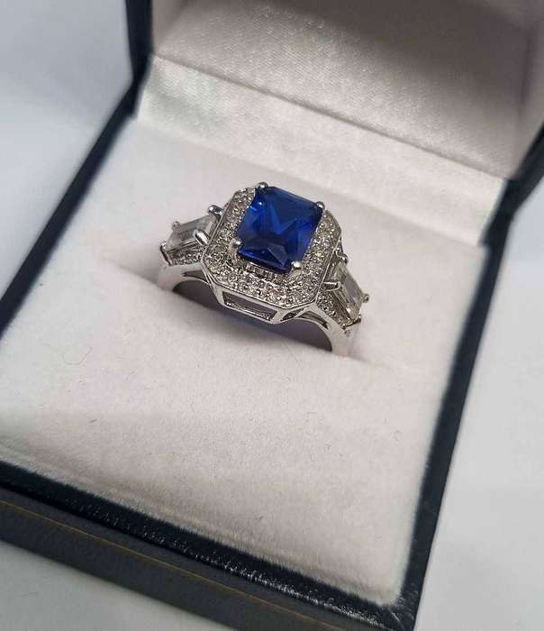 9ct White Gold Cubic Zirconia and Diamond Ring