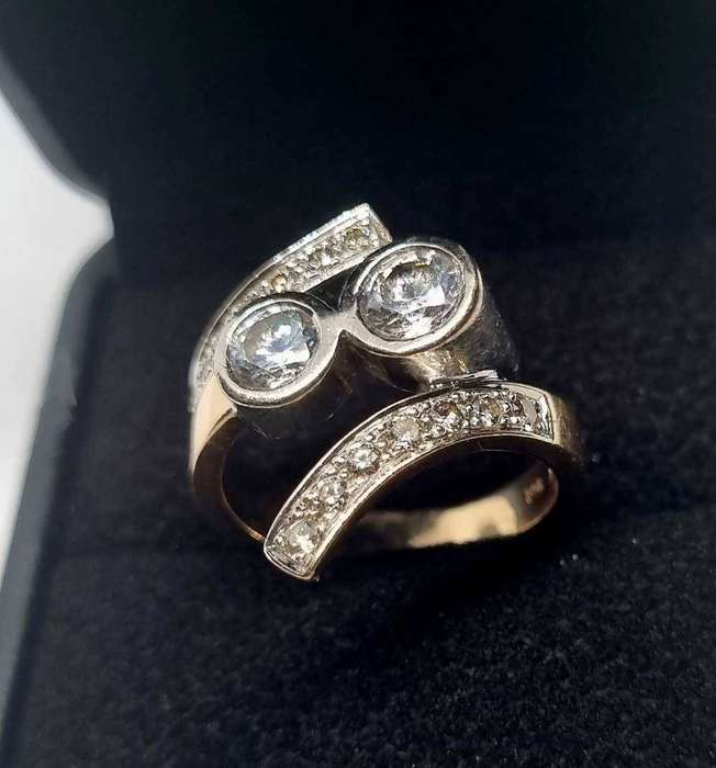 9ct Gold Diamond Ring