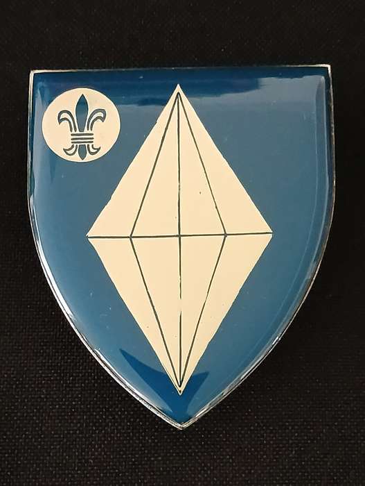 SADF KIMBERLY COMMANDO SHOULDER FLASH      ( ONE PIN REPAIRED )                   L44