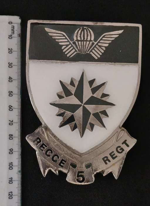 SADF 5 SPECIAL FORCES " RECCE "  COMMANDO METAL BADGE      WEIGHT: 105 grams              L132