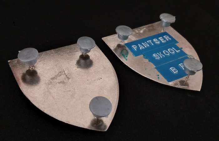 SADF SCHOOL OF ARMOUR SHOULDER FLASH PAIR                          L163