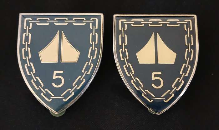 SADF 5 BASE ORDNANCE DEPOT SHOULDER FLASH PAIR                    D121
