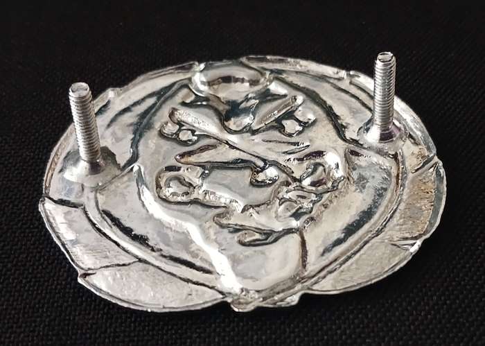 HOMELANDS ----- CISKEI PRISON SERVICE CAP BADGE                    P16