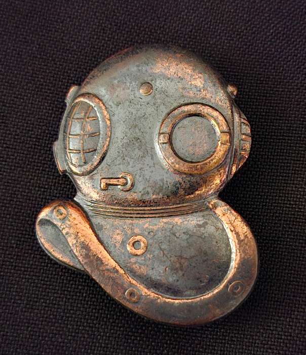 SOUTH AFRICA - SADF - Recce Commando Attack Diver breast badge, Basic, 1st Pattern           P37