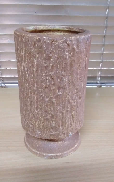 Crescent vase no.20