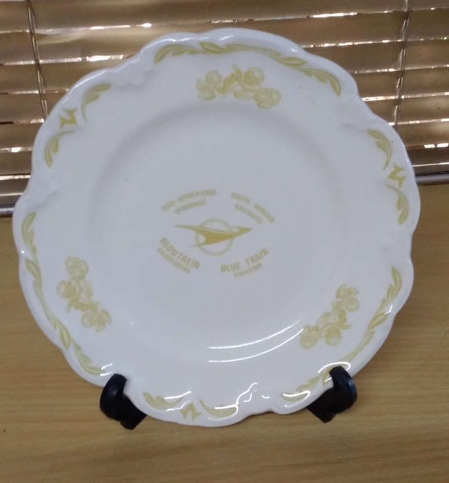 The Blue train plate