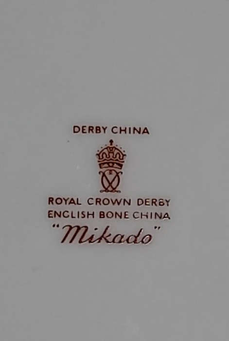 Royal Crown Derby Mikado bon bon dish