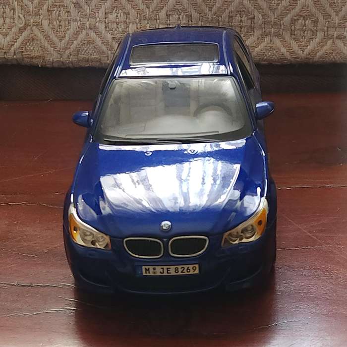 BMW M5 (E39)