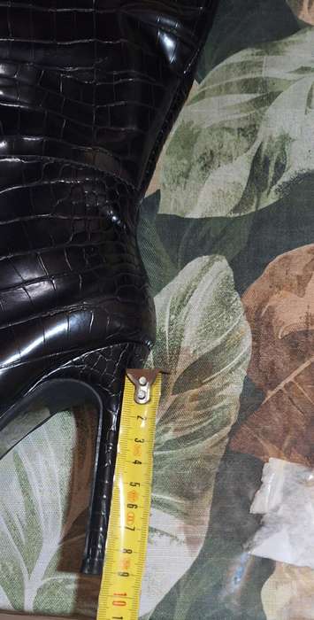 Black Wide Fit PU Croc Point Toe High Stiletto Heeled Knee Boots UK 4