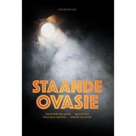 Staande Ovasie (Afrikaans, Paperback)
