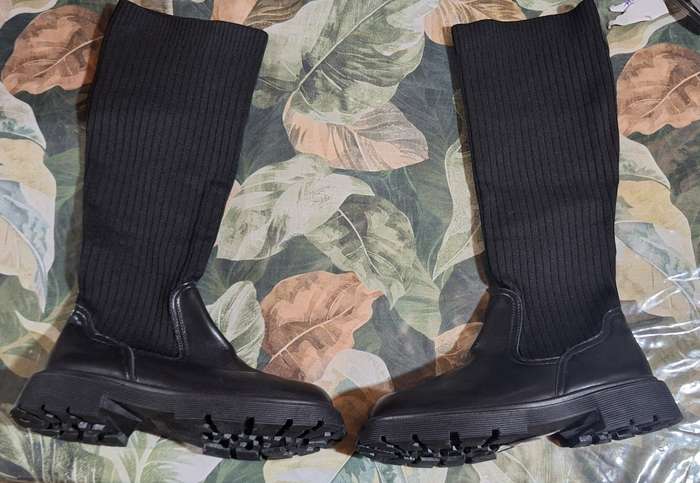 Combat Boots - Black UK 7