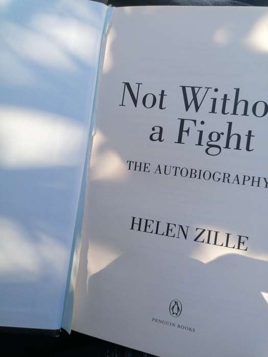 Not Without a Fight: The Autobiography - Helen Zille