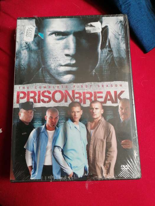 THE COMPLETE FIRST SEASON PRISON BREAK
