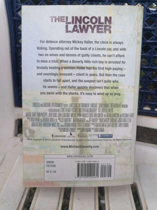 The Lincoln Lawyer (Mickey Haller #1) by Michael Connelly
