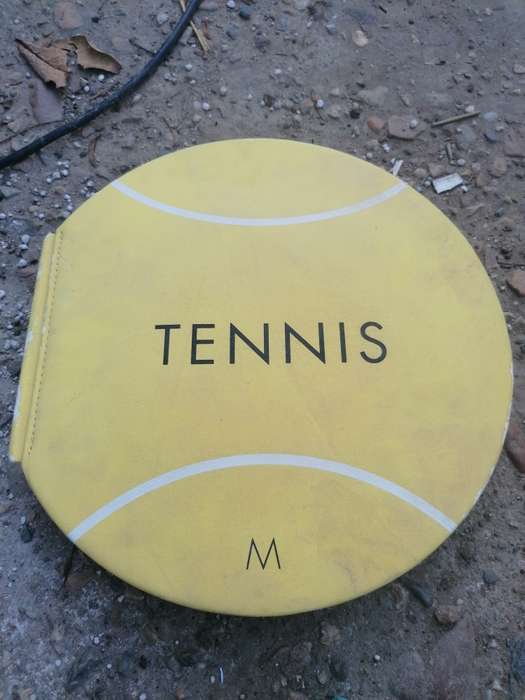 Tennis Round Book