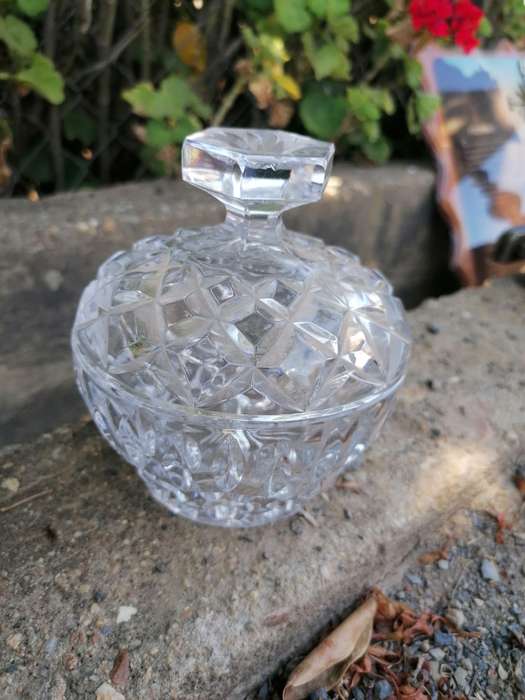 Crystal sugar bowl