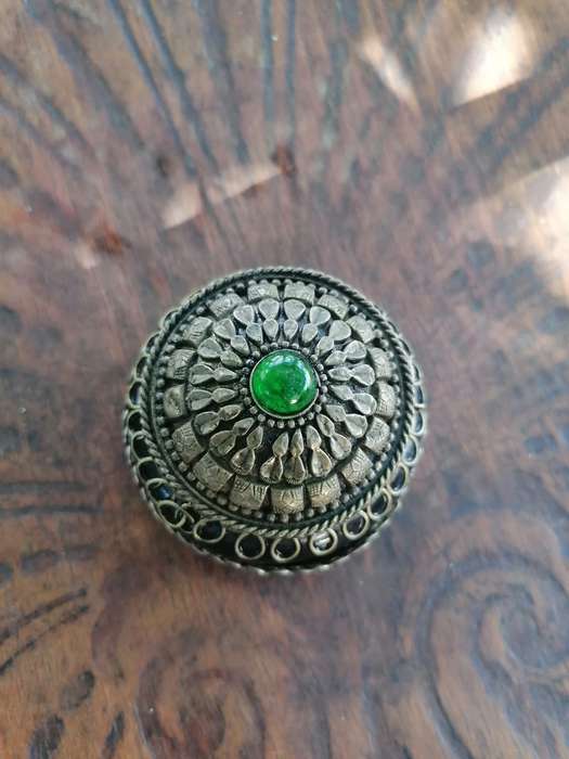 Vintage trinket holder