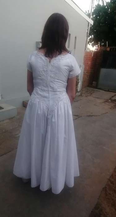 Vintage wedding dress size 36