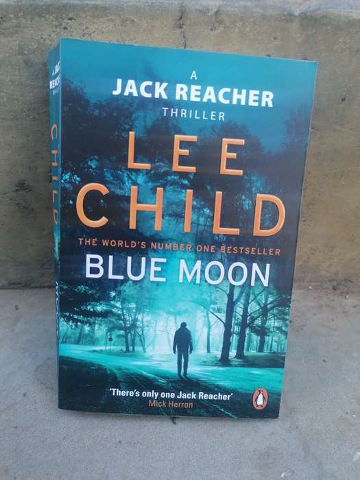 Blue Moon Book by Lee Child