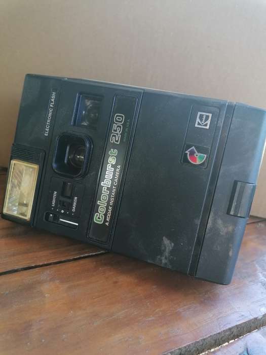 Kodak Instant Camera Colorburst 250. Not tested