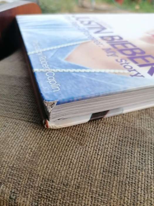 Justin Bieber: First Step 2 Forever: My Story