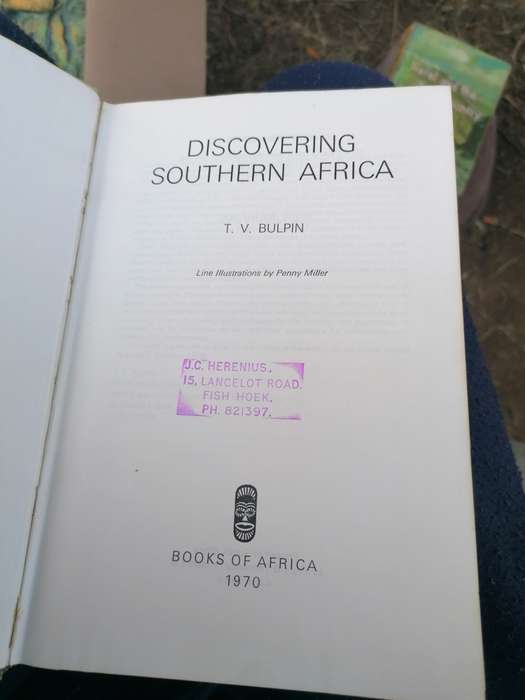 Discovering Southern Africa Book by T. V. Bulpin