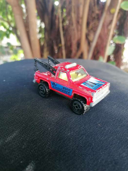 Majorette Chevrolet Two Truck Wrecker: Auto Assistance 1/62