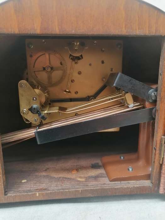 Vintage made in Germany mantal clock with key