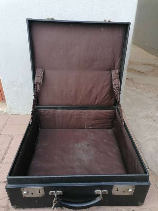 Vintage 1960s Black Hard Shell Suitcase Trunk with Key