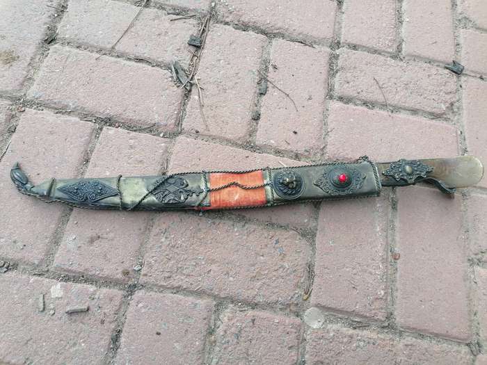 Cool looking dagger marked 1821 on blade. Condition as per picture