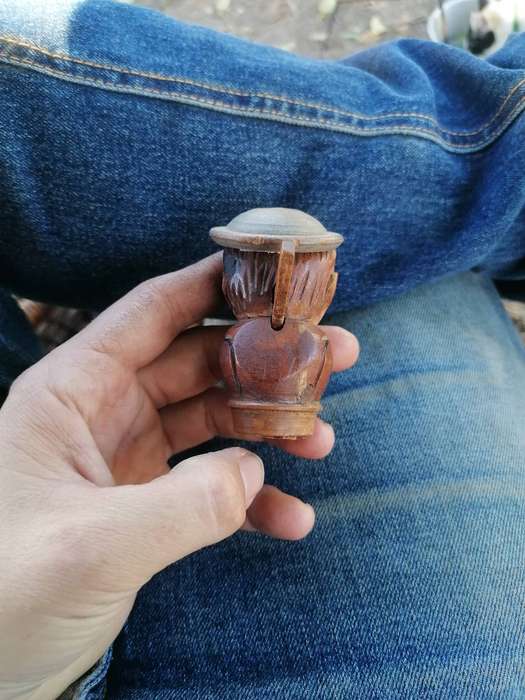 ANRI Italy hand-carved, mechanical "Yakker" bottle stopper