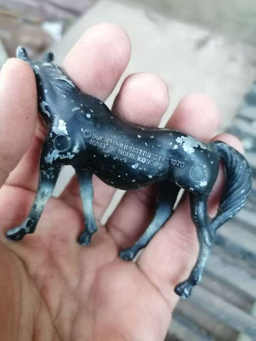 Rare find 1976 made in Hong Kong metal horses