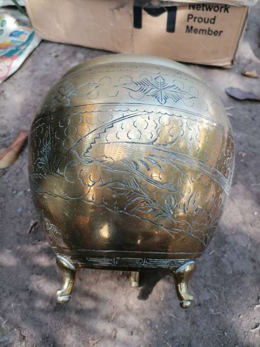 Antique Chinese brass planter