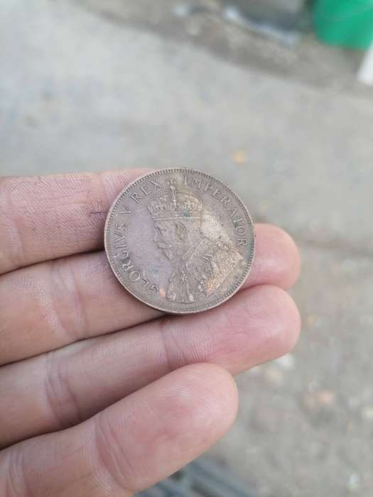 Very nice condition 1930 Zuid Afrika penny. Seldom seen in this condition