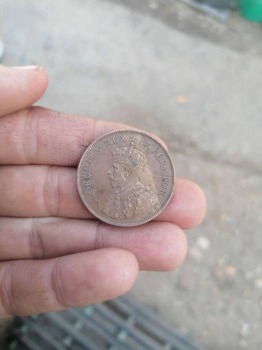 Very nice condition 1930 Zuid Afrika penny. Seldom seen in this condition