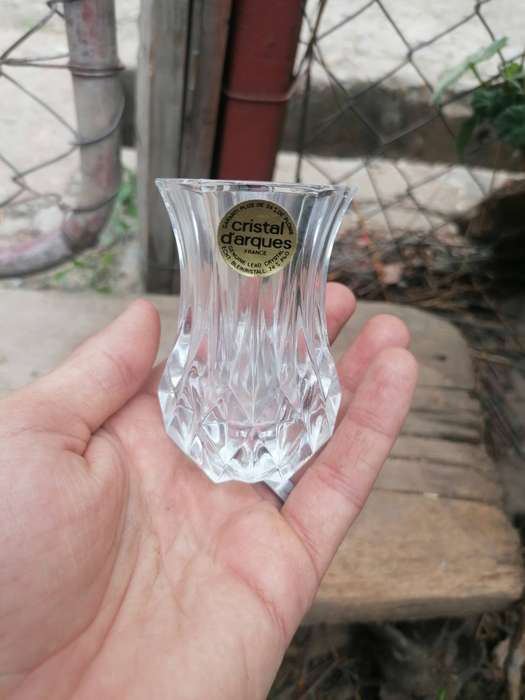 Small lead crystal glass vase